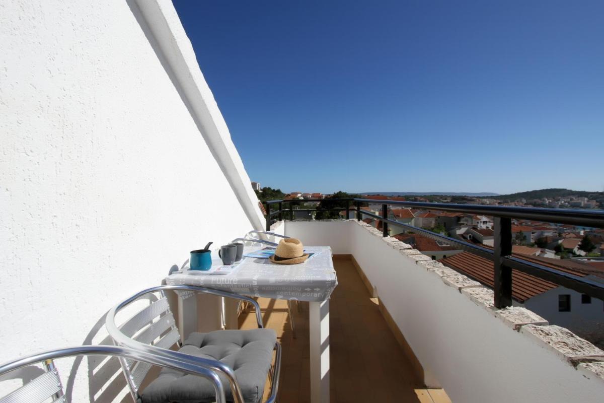 Villa Yvonne Trogir Ngoại thất bức ảnh
